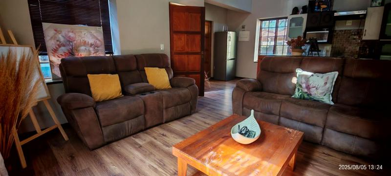 To Let 2 Bedroom Property for Rent in Waterval North West